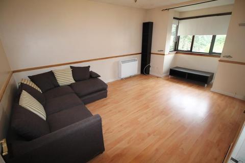 1 bedroom flat for sale, Flat , Ash Court, Jutsums Lane, Romford