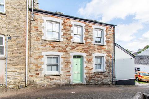 2 bedroom end of terrace house for sale, Castle Lane, Liskeard, PL14