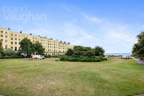 Brunswick Square, Hove, BN3