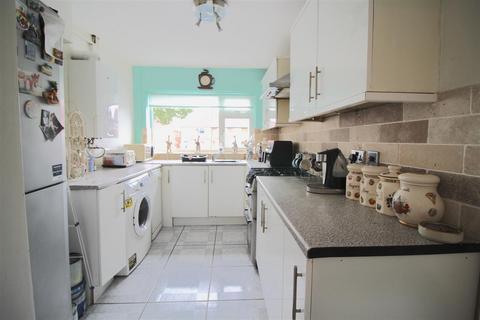 3 bedroom semi-detached house for sale, Brays Road, Birmingham B26