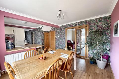 6 Dellcot Lane, Worsley, Manchester, M28 2PT