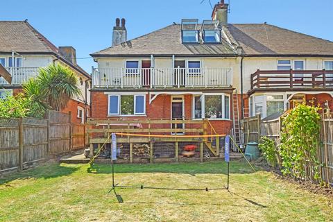 52 Avenue Road, Herne Bay, CT6 8TG