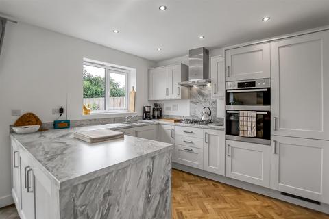 64 Blackthorn Drive, Hurworth, Darlington, DL2 2FU