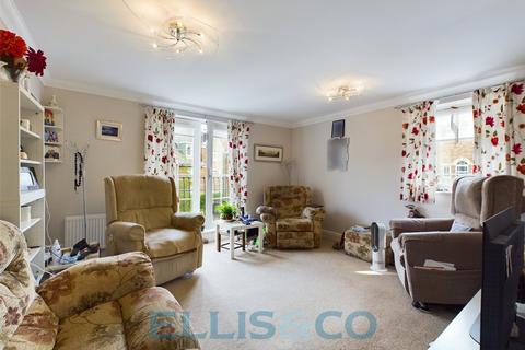 49 Mortley Close, Tonbridge, TN9 1ET