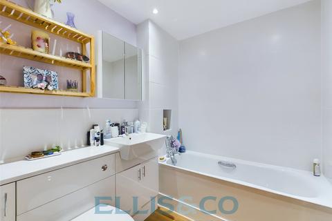 49 Mortley Close, Tonbridge, TN9 1ET