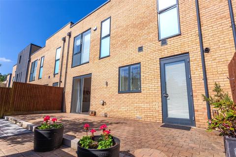 2 bedroom terraced house for sale, Cliveden Gages, Maidenhead SL6