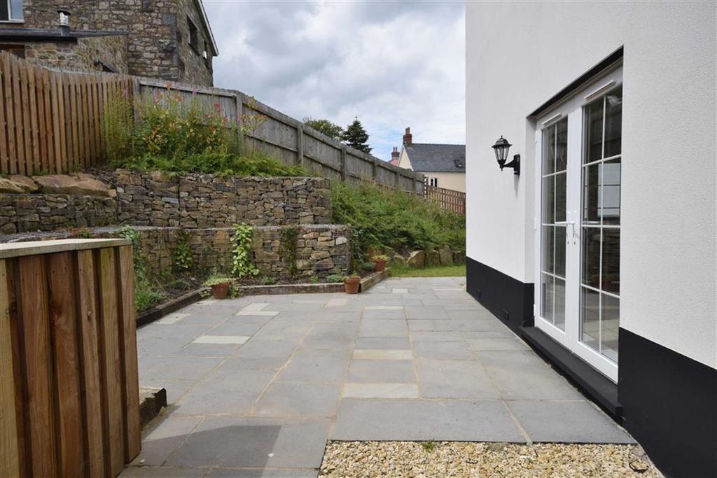 Woodland View, Blaenavon 4 bed detached house £219,950
