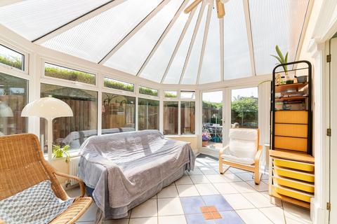 7 Beech Close, Wootton, Abingdon, OX13 6DQ