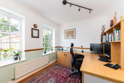 7 Beech Close, Wootton, Abingdon, OX13 6DQ
