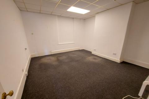 undefined, A 6, Russell Street, Bradford, BD21