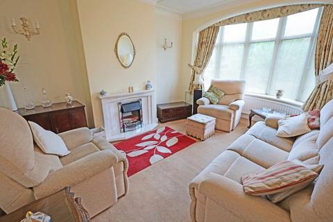 2 bedroom semi-detached house for sale, Skipton Road, Colne, BB8