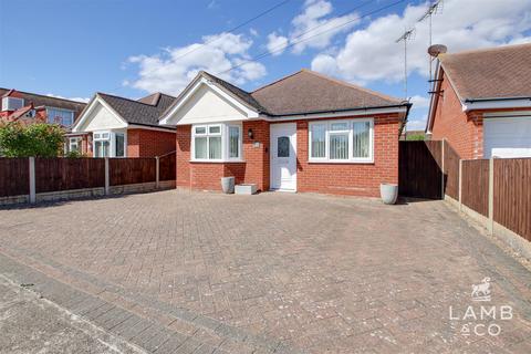 3 bedroom detached bungalow for sale, Salisbury Road, Holland-On-Sea CO15