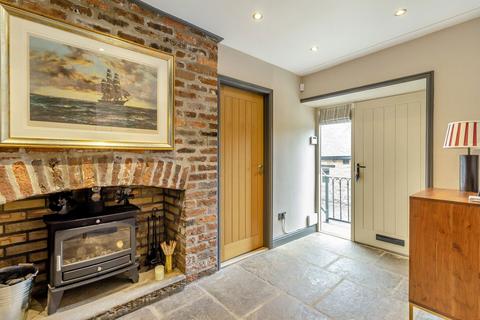 Dial House Chapel Lane, Billingley, Barnsley, S72 0HZ