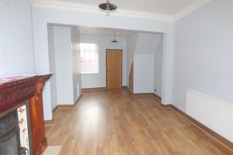 3 bedroom terraced house to rent, Heath Street, Nutgrove, St Helens