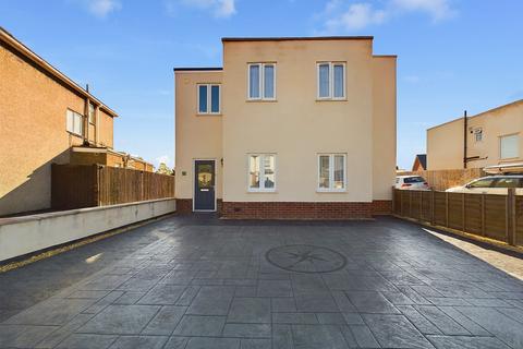 4 bedroom detached house for sale, Tuffley Crescent, Gloucester, Gloucestershire, GL1