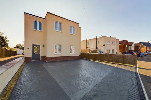 4 bedroom detached house for sale, Tuffley Crescent, Gloucester, Gloucestershire, GL1