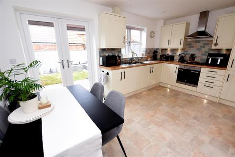 9 Mulberry Lane, Laceby, Grimsby, DN37 7BZ