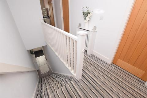 9 Mulberry Lane, Laceby, Grimsby, DN37 7BZ
