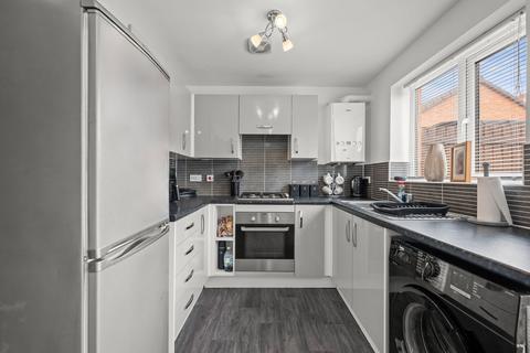 17 Arnall Close, Knottingley, WF11 0EL