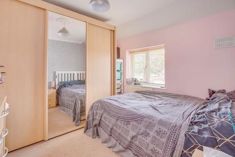 1 bedroom end of terrace house for sale, Buckingham Way, Flackwell Heath, HP10