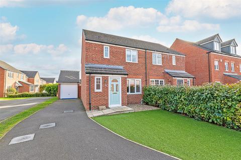 3 bedroom semi-detached house to rent, Grindleford Place, Warrington, Cheshire