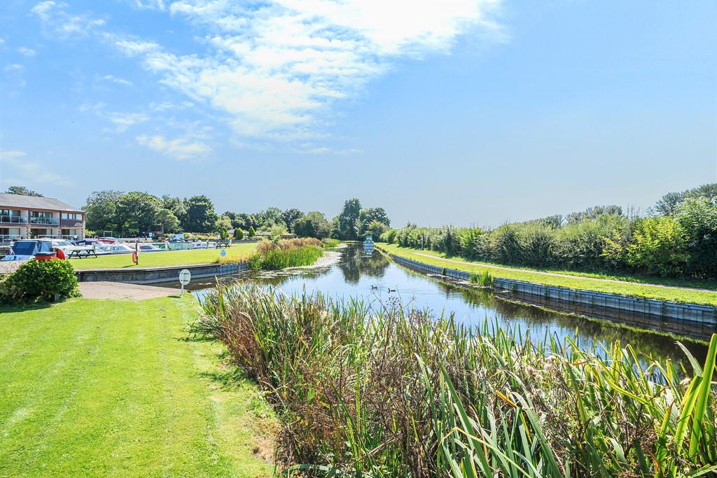 Canal Walks