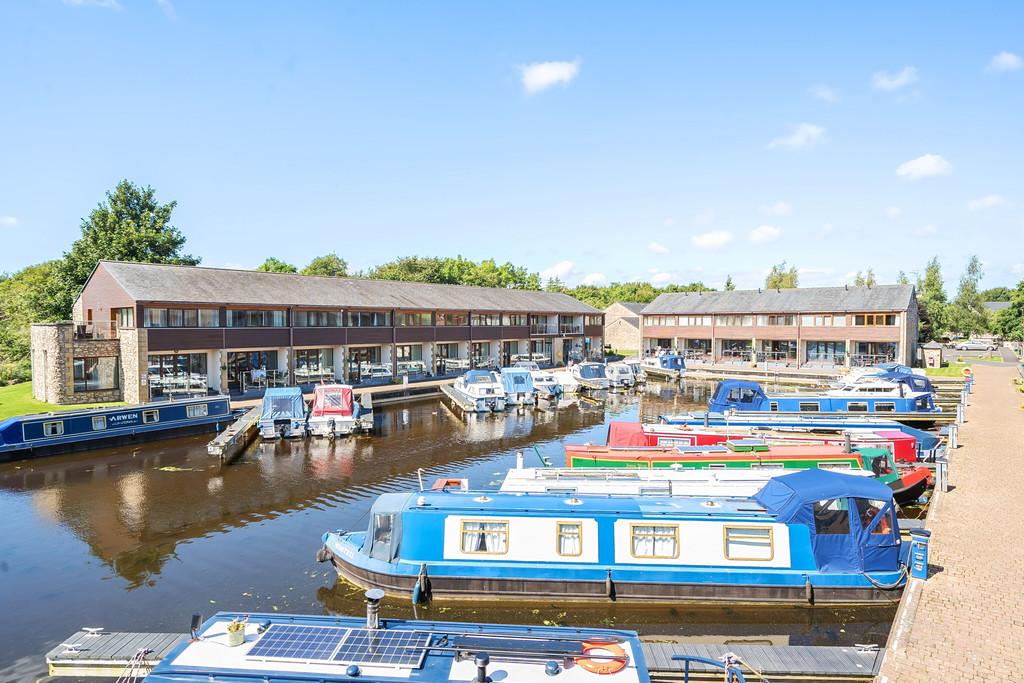 Tewitfield Marina