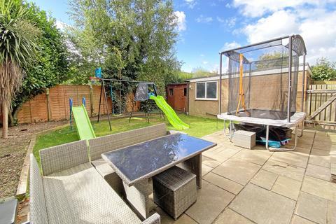 27 Farndale Road, Knaresborough, HG5 0NY