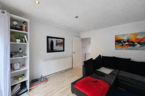 undefined, Conifer Rise, High Wycombe