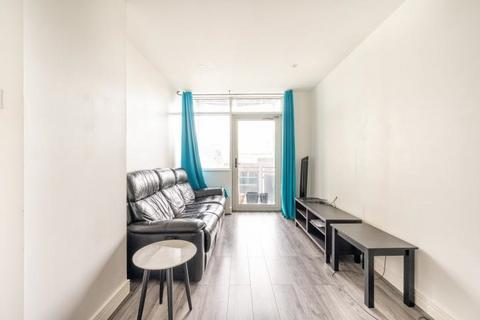 2 bedroom apartment for sale, Gerry Raffles Square, London, E15 1BG