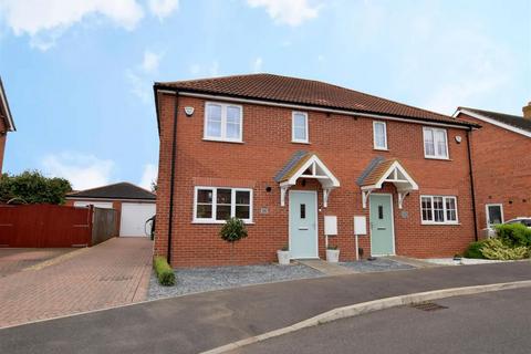 3 bedroom semi-detached house for sale, Bellflower Road, Grimsby DN33