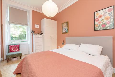 17/4 Bruntsfield Gardens, Edinburgh, EH10 4DX