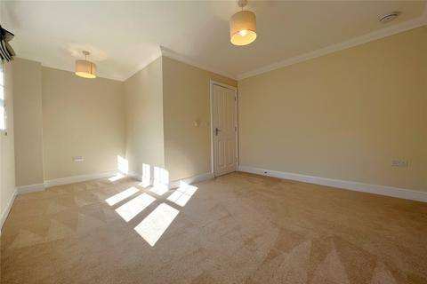 3 bedroom terraced house for sale, Claremont Avenue, Surrey GU22