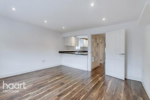 1 bedroom apartment for sale, Pampisford Road, South Croydon