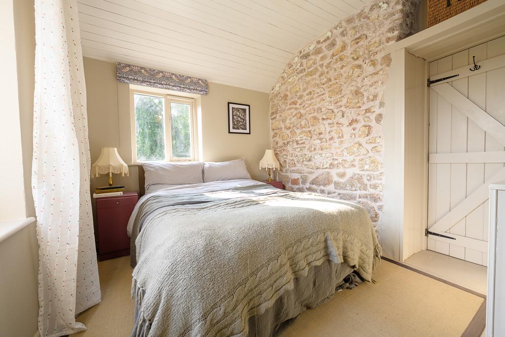 Wildfowl cottage-2