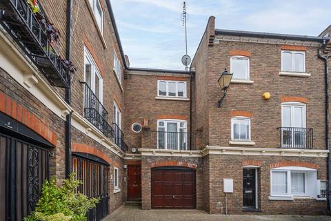 3 bedroom mews for sale, Maple Mews, Maida Vale, London, NW6