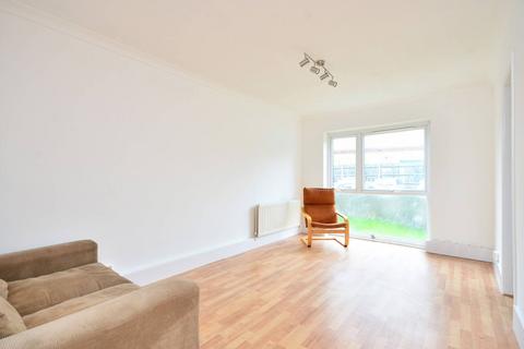 1 bedroom flat to rent, Moyser Road, Furzedown, London, SW16