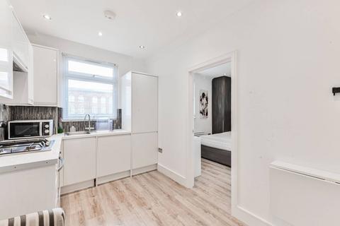 1 bedroom flat to rent, High Road, N22, Turnpike Lane, London, N22