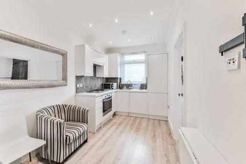 1 bedroom flat to rent, High Road, N22, Turnpike Lane, London, N22