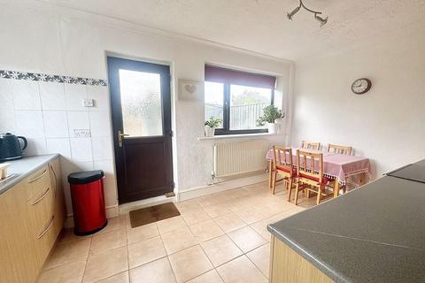 2 bedroom end of terrace house for sale, WALKER AVENUE, SCARTHO