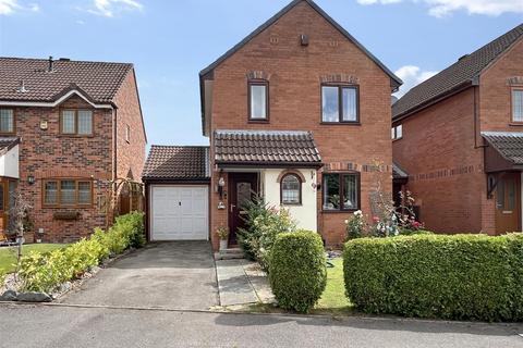 3 bedroom detached house for sale, Melton Drive, Congleton