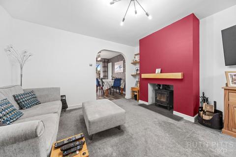 5 Beacon View, Upton, Pontefract, WF9 1BZ