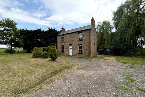 3 bedroom cottage for sale, Holbeach Road, Spalding