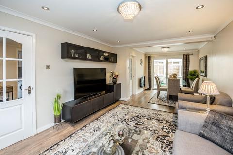 4 bedroom detached house for sale, Picton Way, Huddersfield HD5