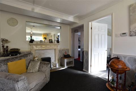 47 Albert Street, Royton, Oldham, OL2 5UF