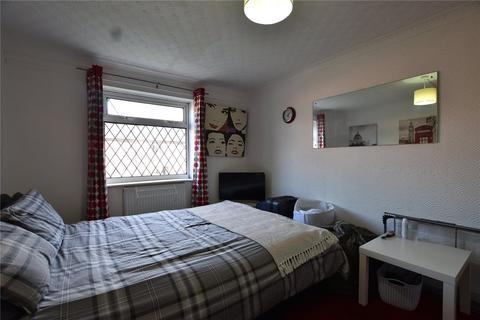 47 Albert Street, Royton, Oldham, OL2 5UF