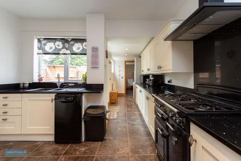 324 Cheddon Road, Taunton, TA2 7QP
