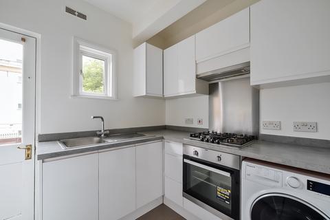 2 bedroom flat to rent, Westfield Road, W13