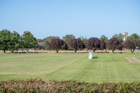 undefined, Hindringham