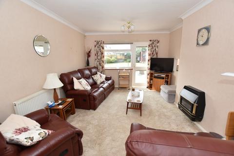 3 bedroom detached bungalow for sale, Magnolia Avenue, Margate